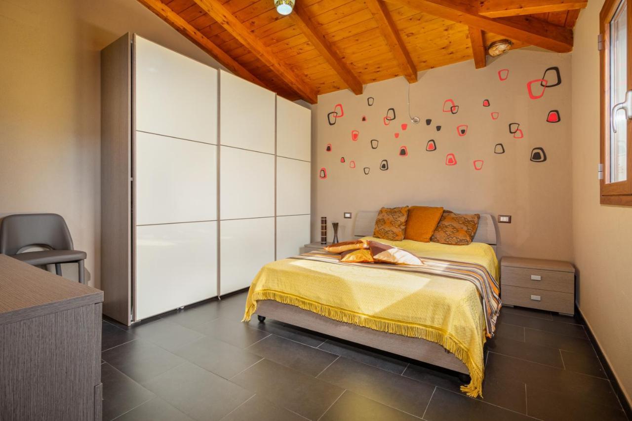 Casa A Schiera Budoni Luaran gambar